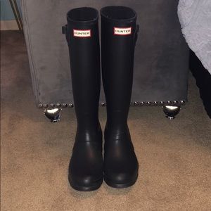 Matte Black Tall Hunter Boots!!